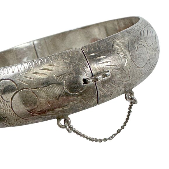Sterling Silver Hinged Bangle Bracelet Etched Scroll Design Safety Chain - Picture 6 of 6